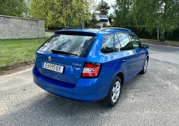 Skoda Fabia cena 29900 przebieg: 103000, rok produkcji 2017 z Świecie małe 407